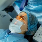 Augenlaser-Operation